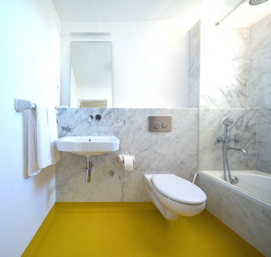 Alfama Casa Amarela Apartment Lisboa Ngoại thất bức ảnh